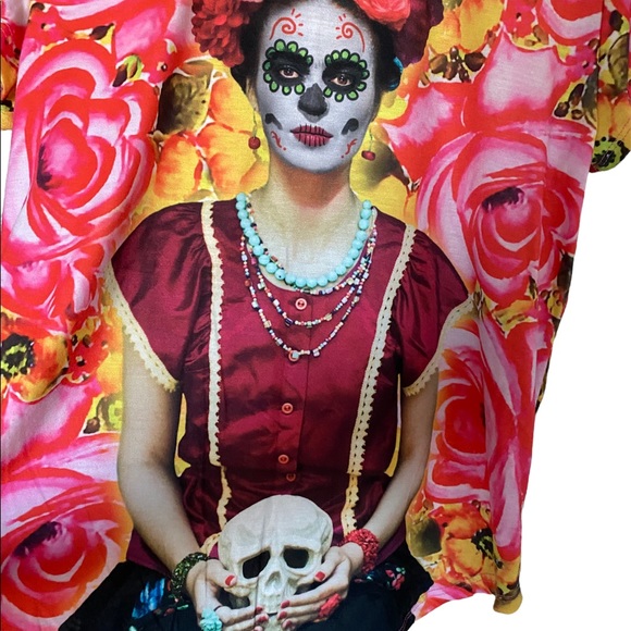 Hot pink Frida Kahlo shirt - Picture 3 of 4